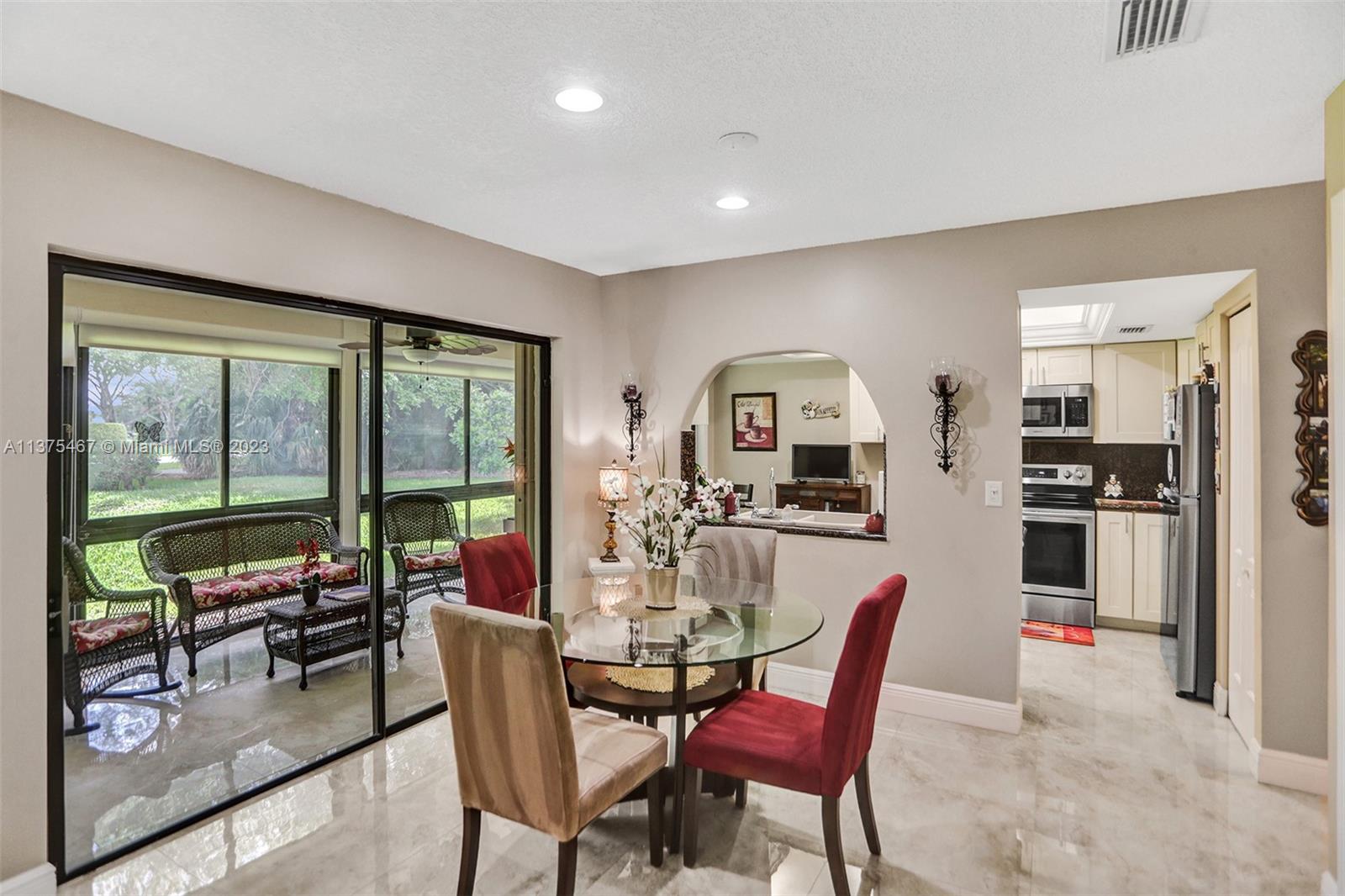 Inviting Dining Area