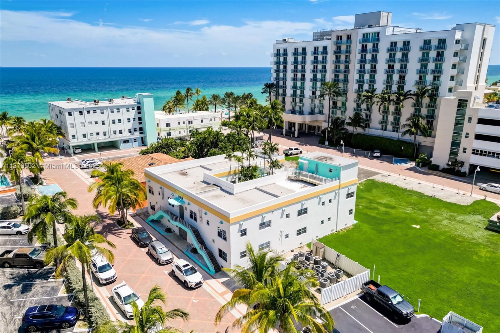 Hollywood Beach Condo Rentals
