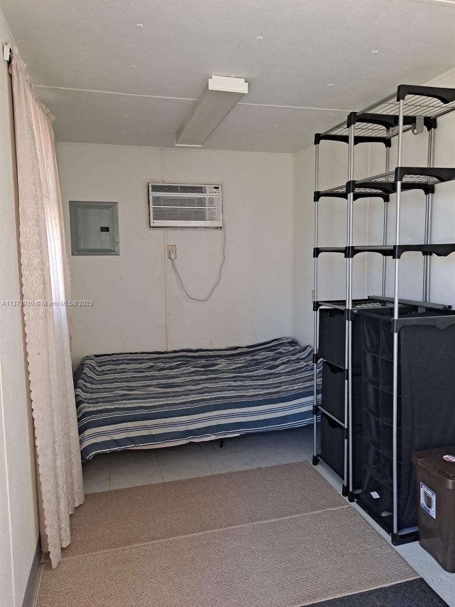 Bedroom Container Mancave