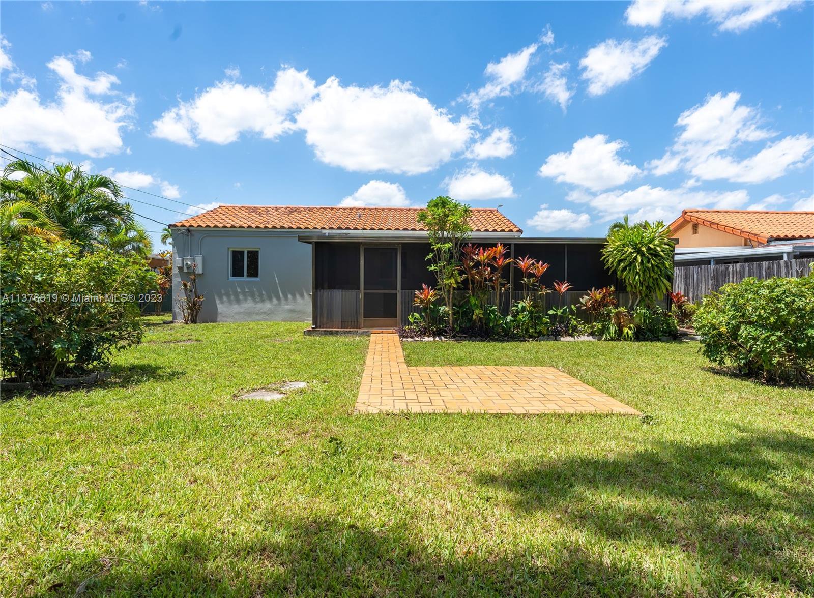 Listing Photo 18
