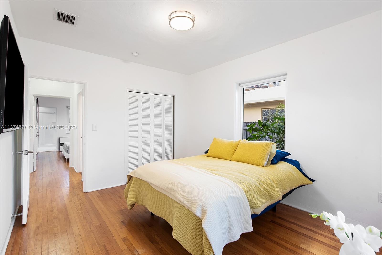 Listing Photo 16