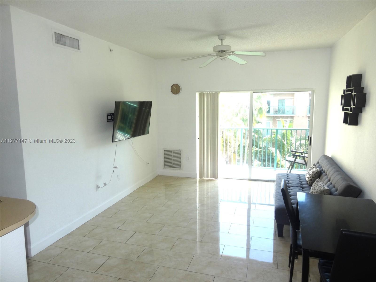 6001 SW 70th St #624 For Sale A11377147, FL