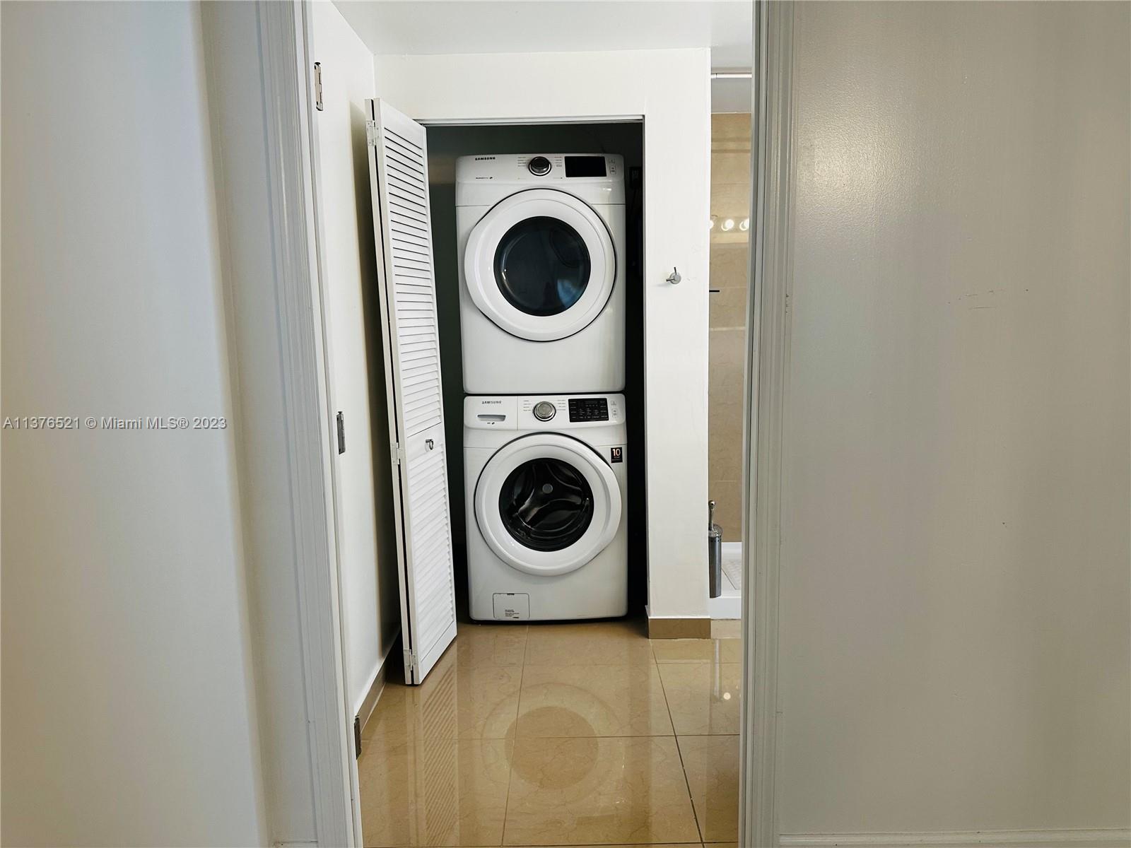 Washer & Dryer in main bathroom