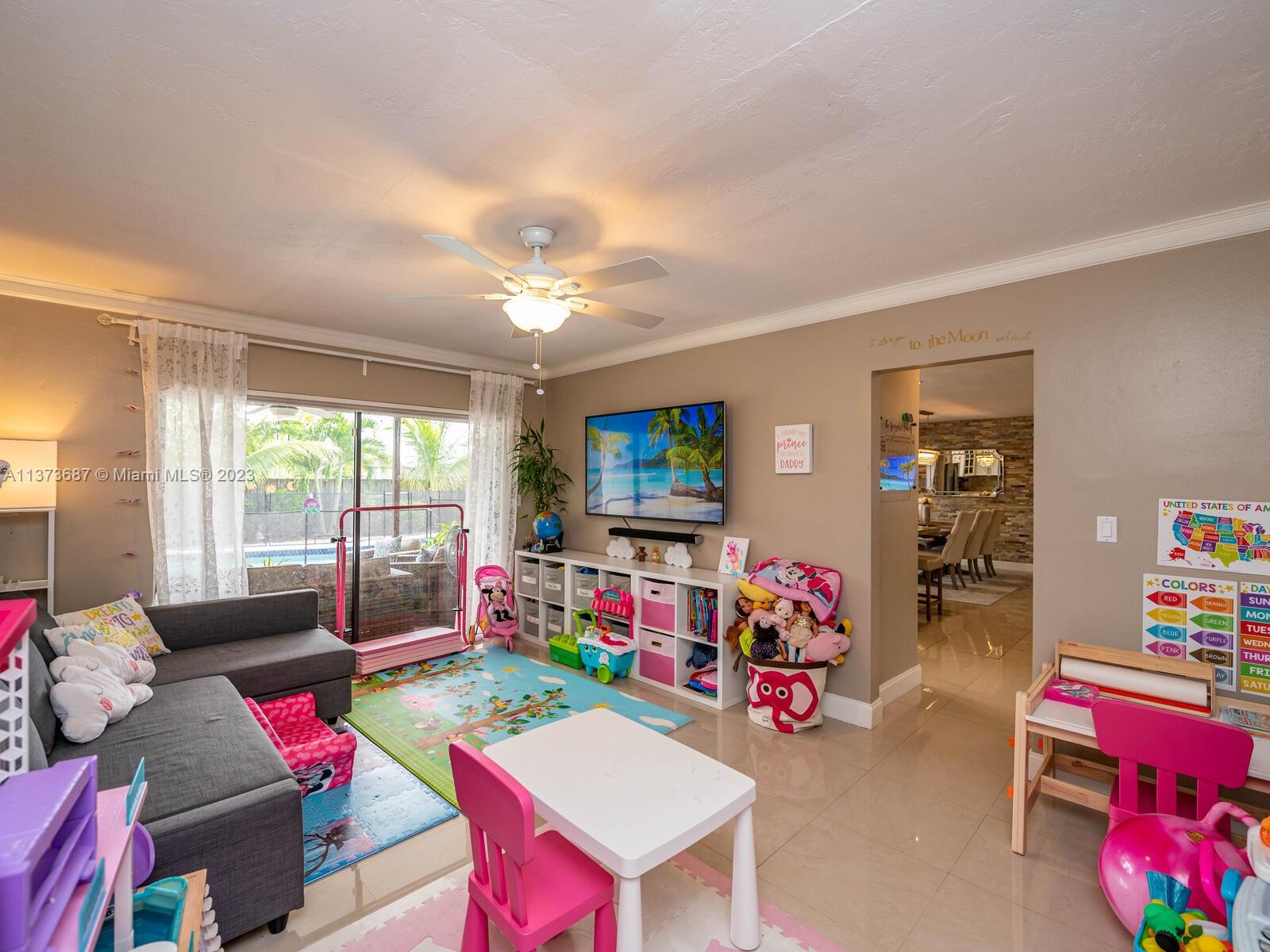 Listing Photo 19