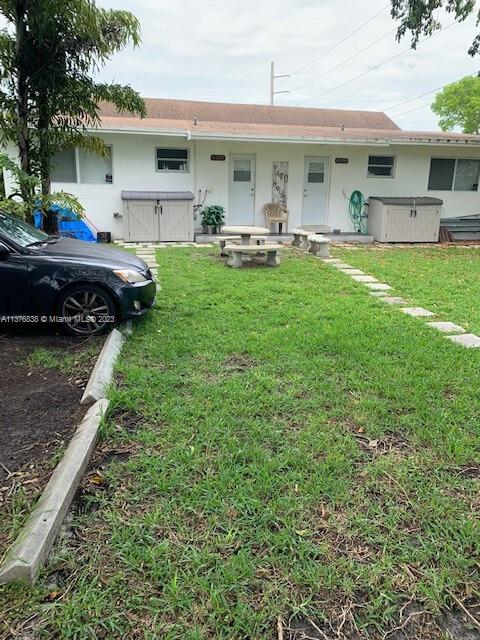 6167 SW 64th St, South Miami, FL 33143