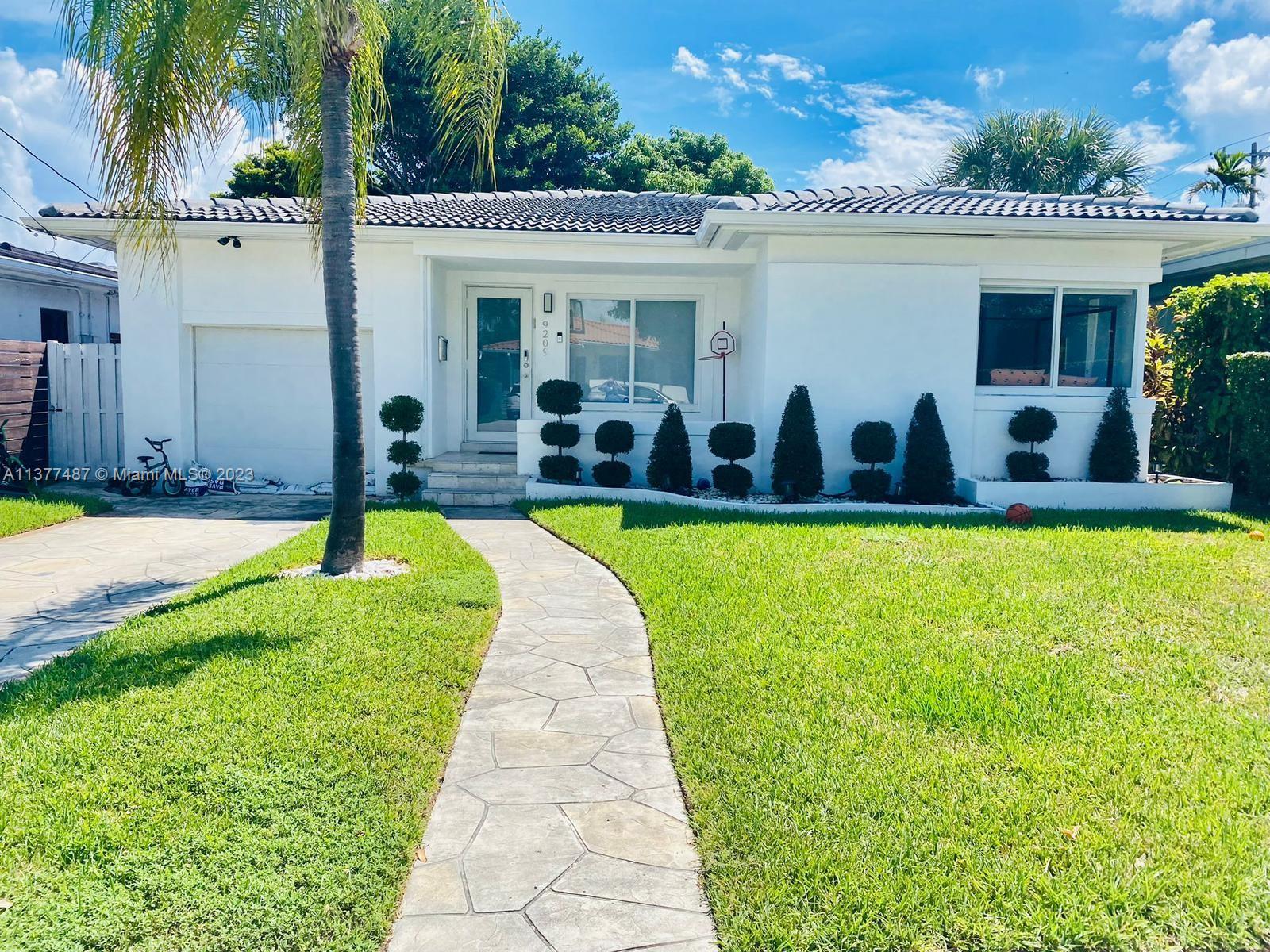 9209  Dickens Ave  For Sale A11377487, FL