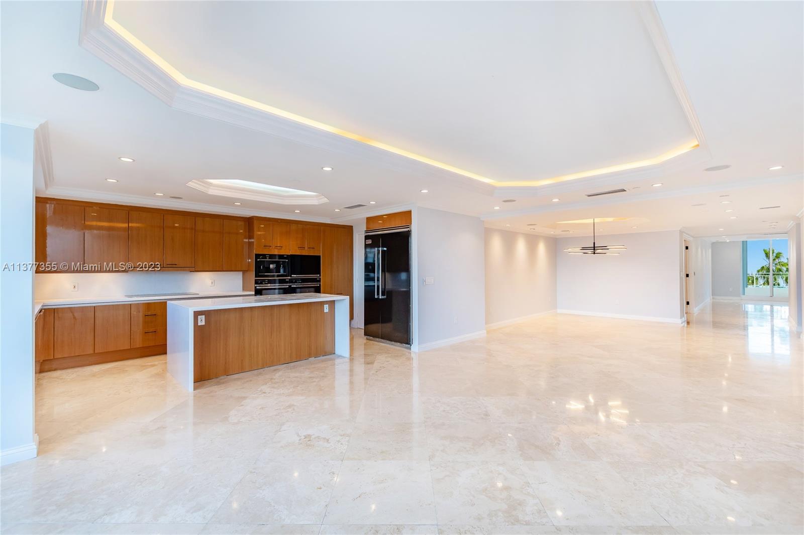 Family Room-kitchen Combo