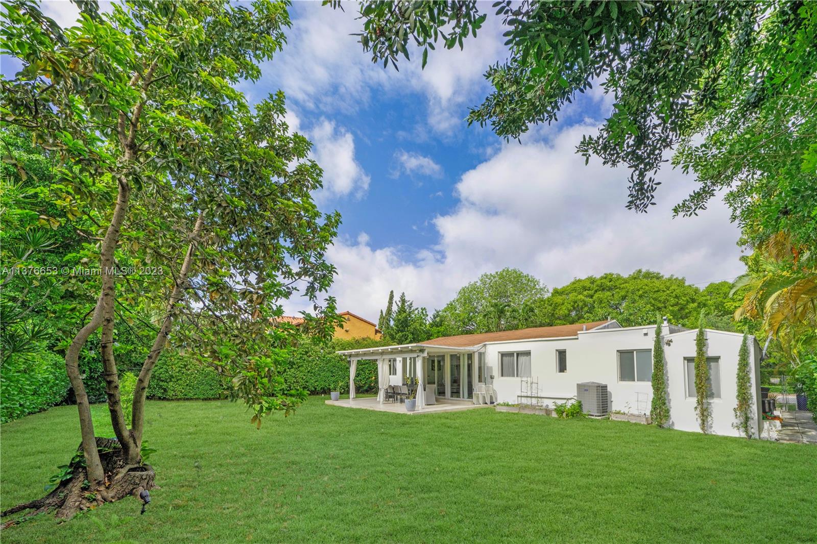 4455  Alton Rd  For Sale A11376653, FL