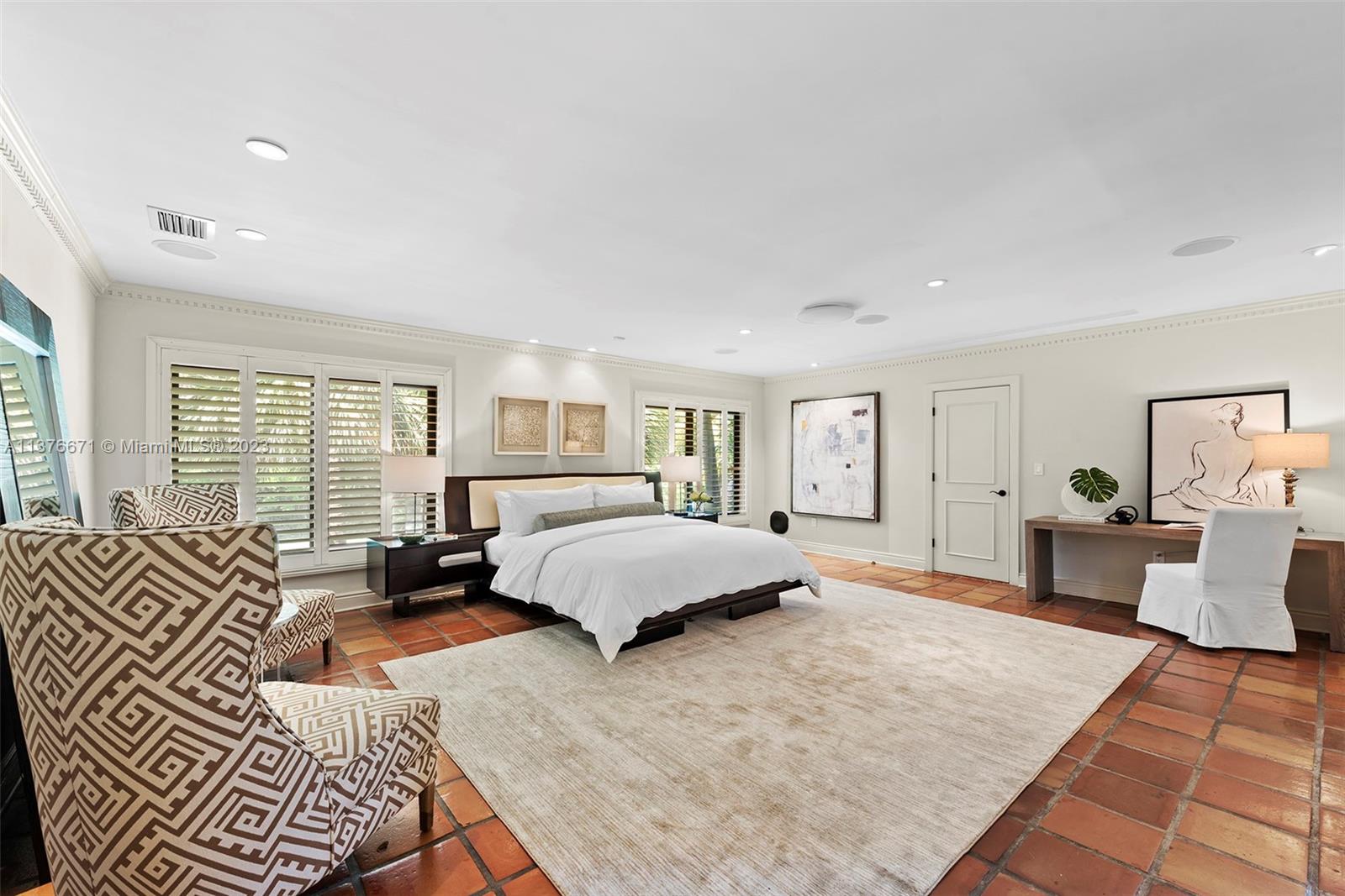 Divine Master Suite