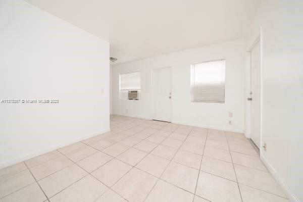 417 NW 2nd Ave #15 For Sale A11378357, FL