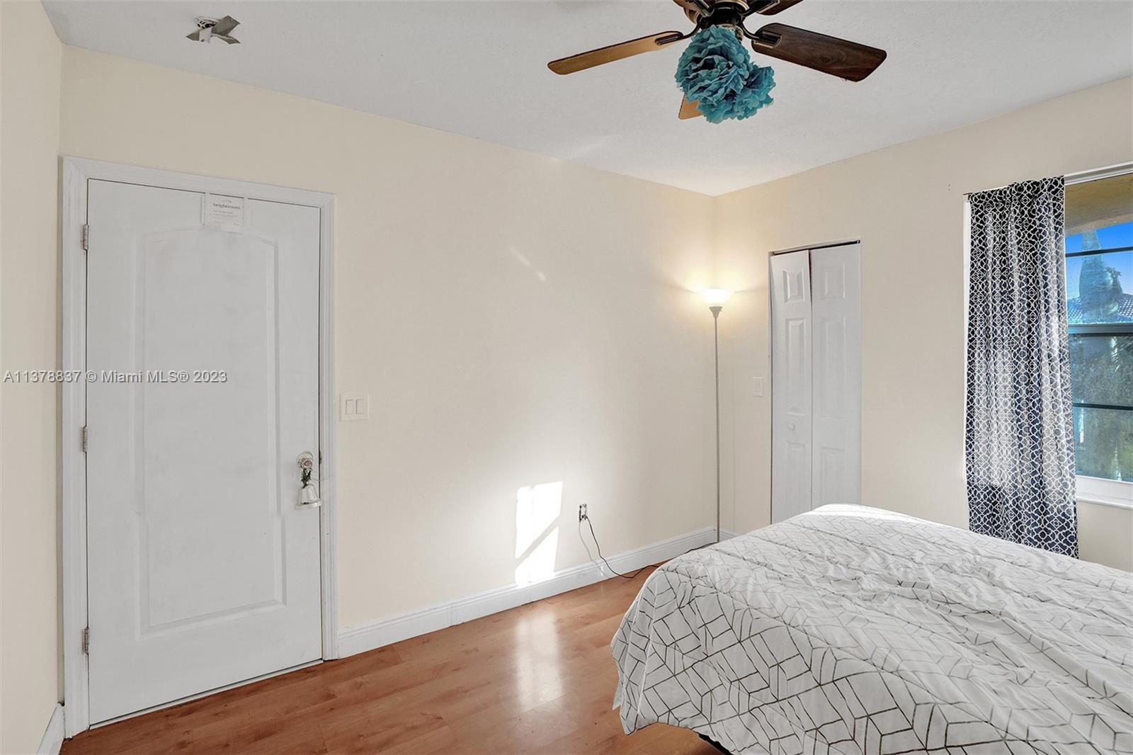 Listing Photo 18