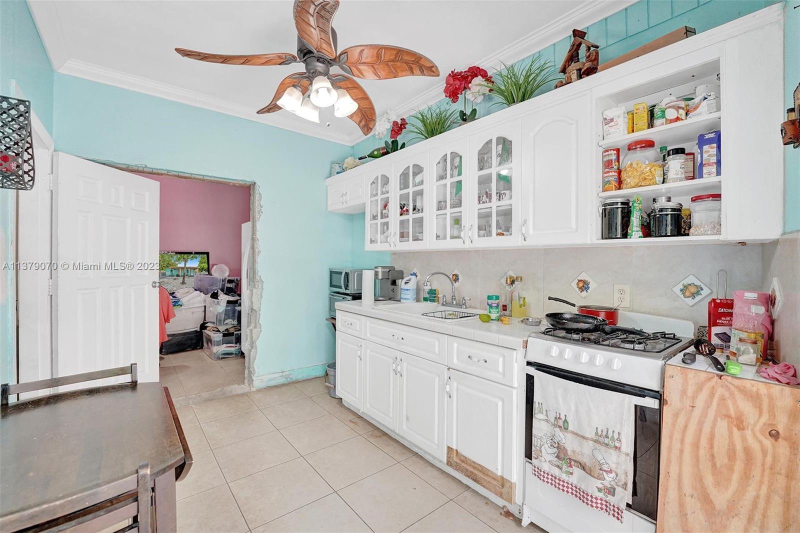 Photo 2 of 8900 NW 32nd Ct in Miami - MLS A11379070
