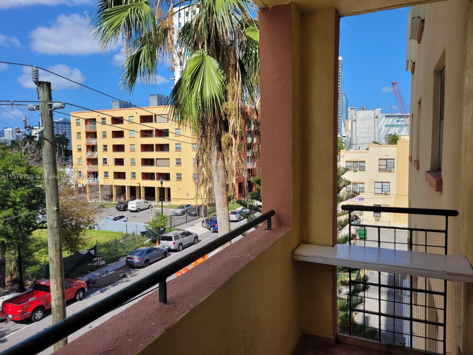 546 SW 1st St #401 For Sale A11379739, FL