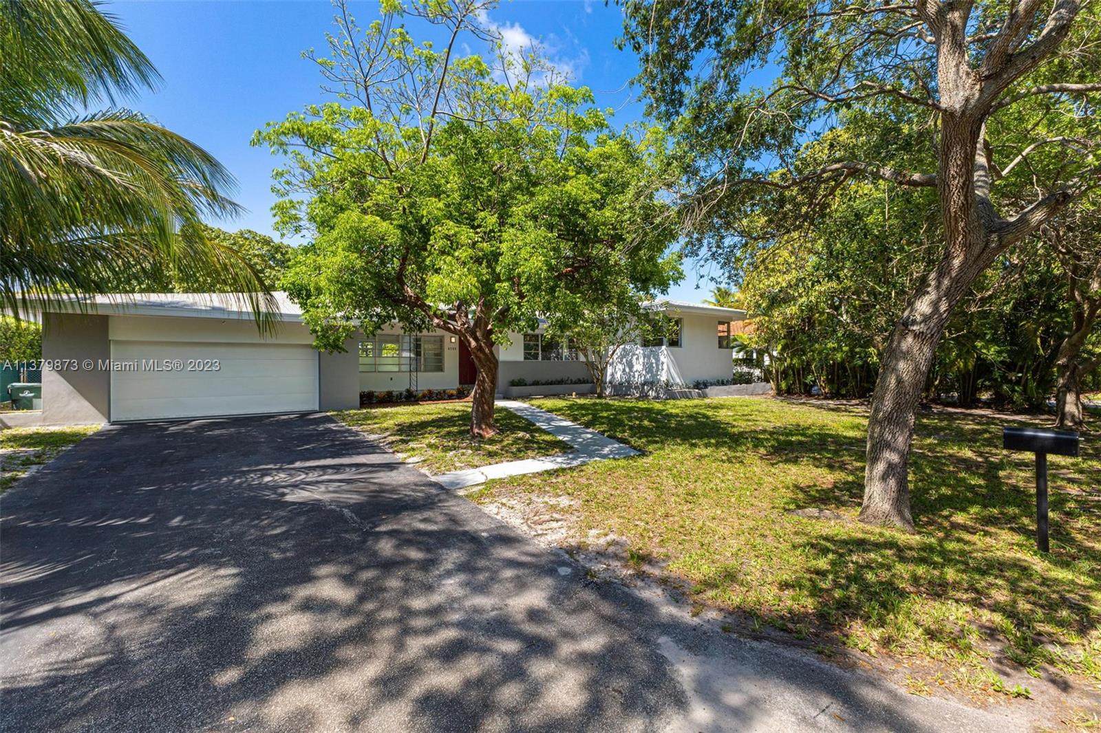 5753 SW 81st St  For Sale A11379873, FL
