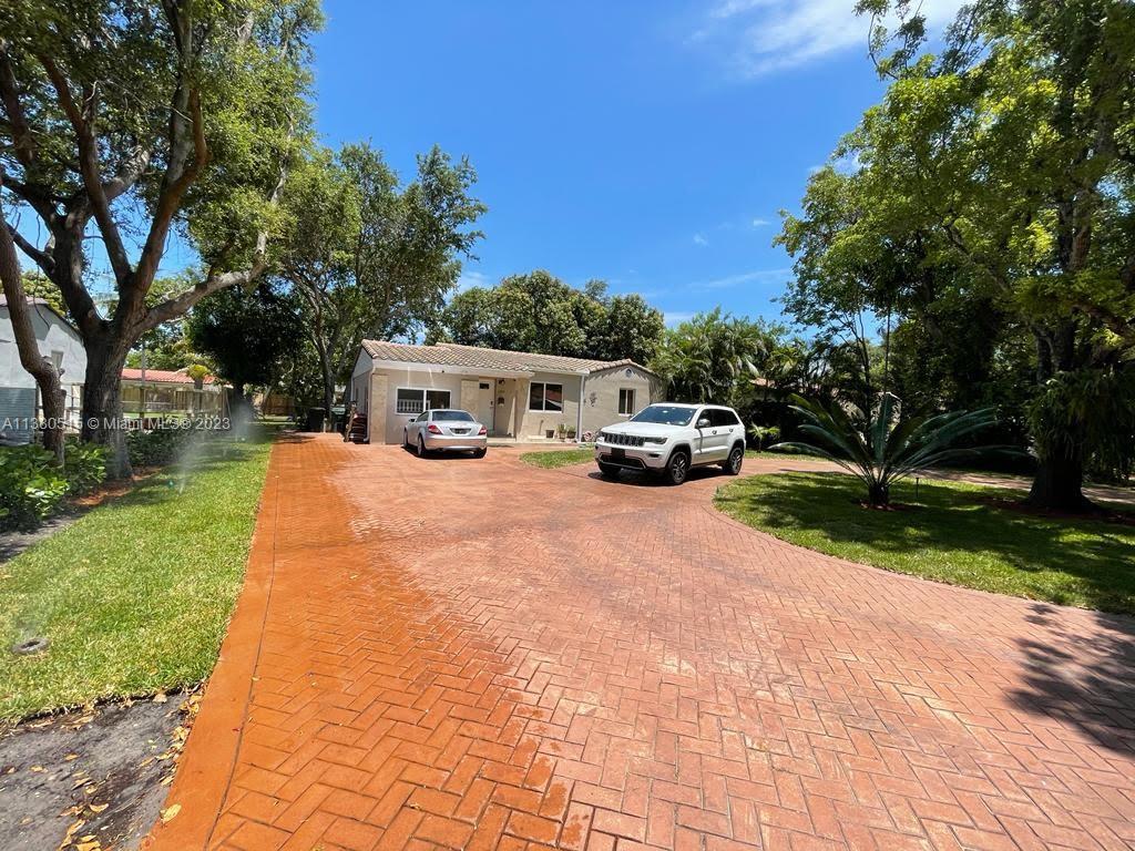 11925 NE 11th Pl 0, Biscayne Park, FL 33161