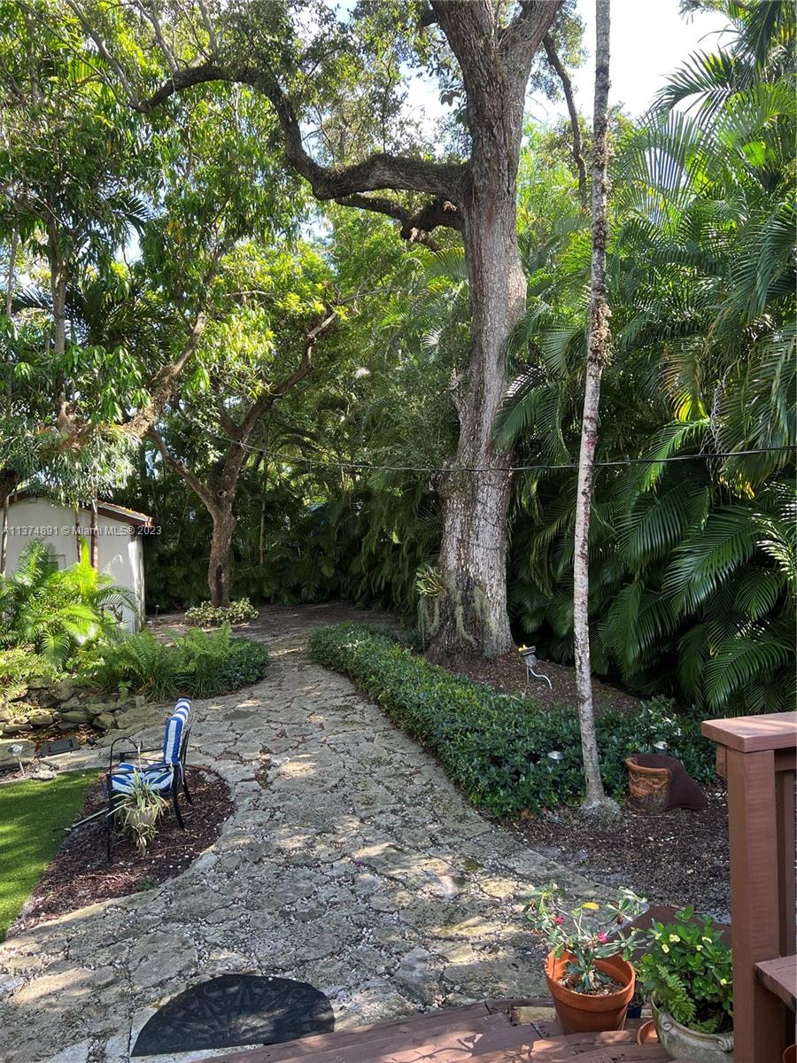Listing Photo 15