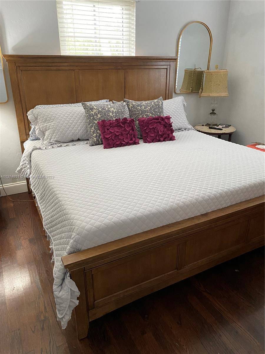 Listing Photo 7