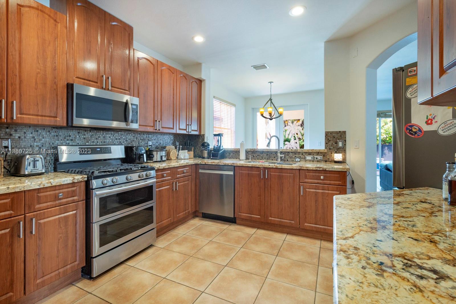 Listing Photo 18