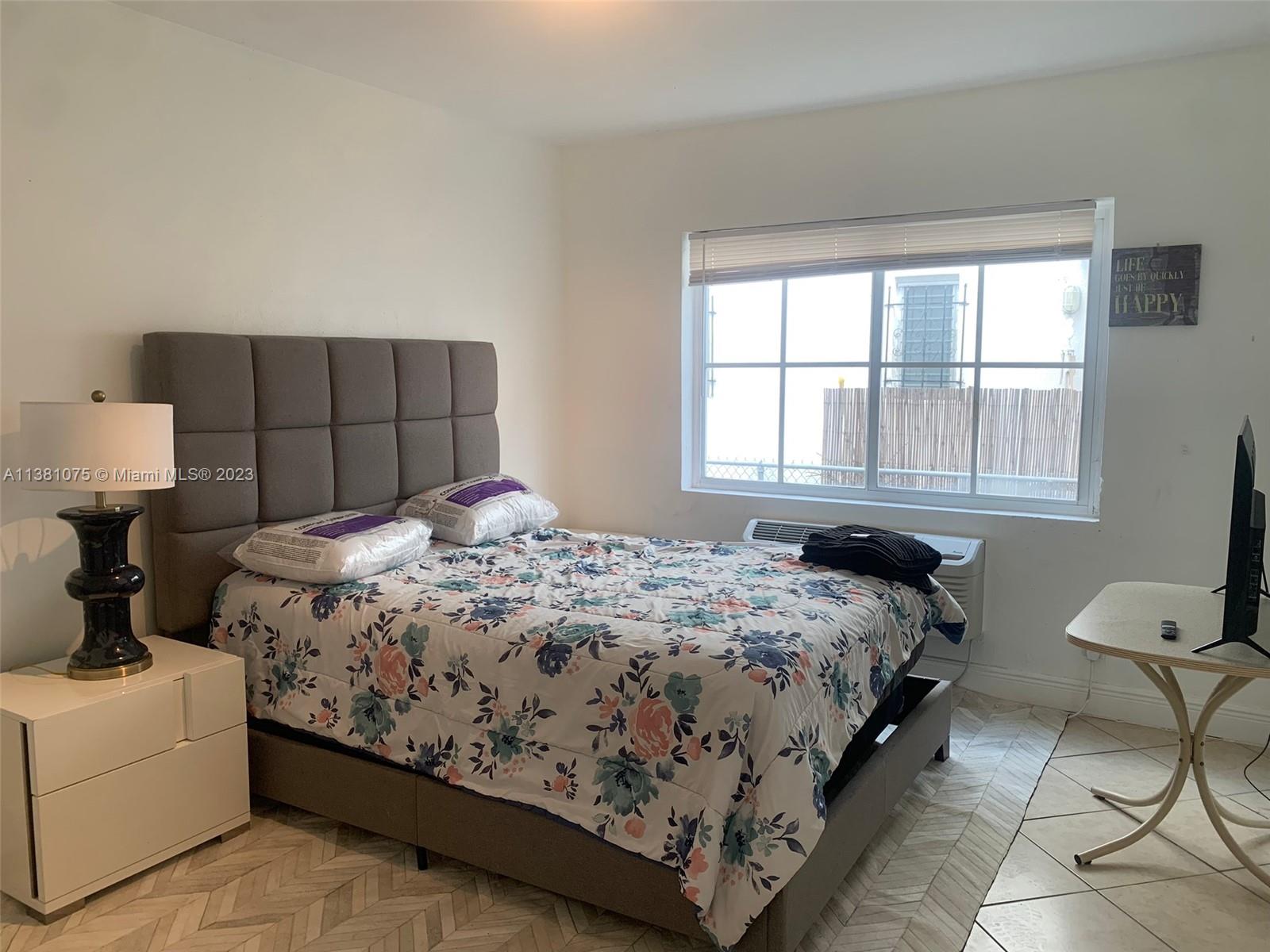 8011 Abbott Ave 4, Miami Beach, FL 33141