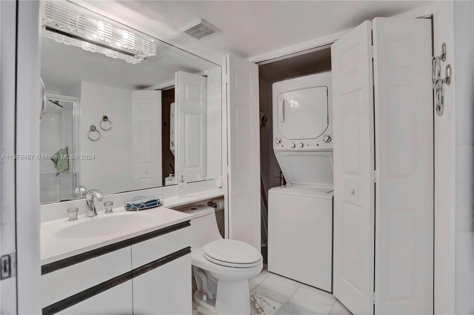Listing Photo 7