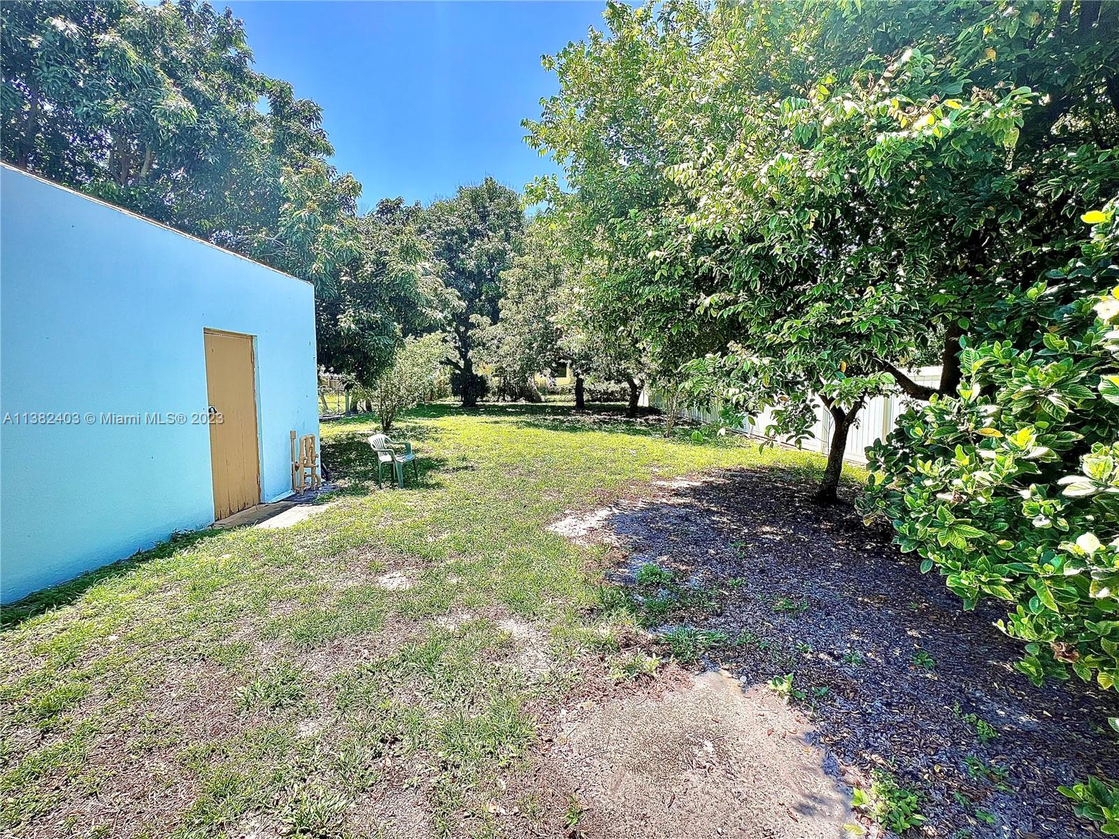 Listing Photo 17
