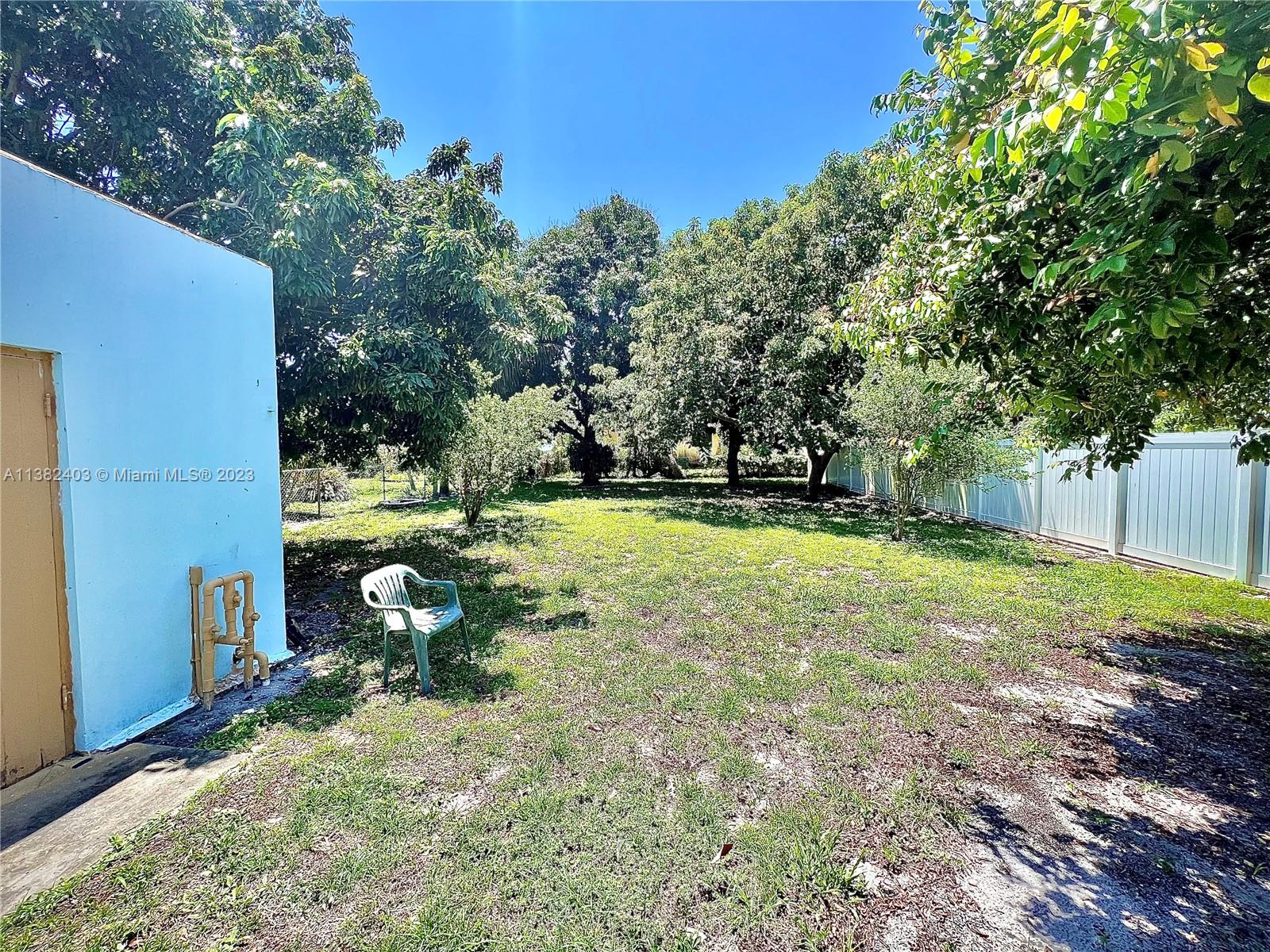 Listing Photo 18