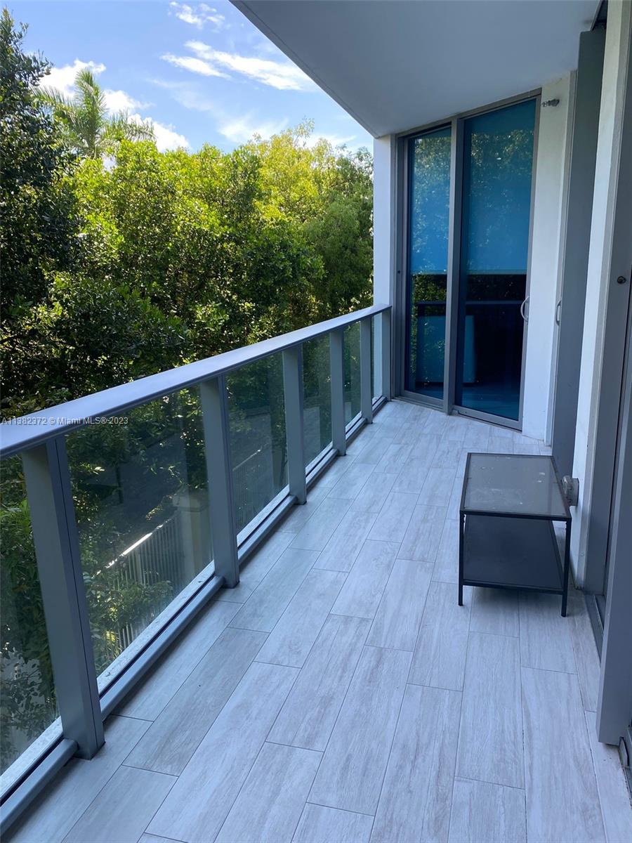 17301  Biscayne Blvd #206 For Sale A11382372, FL