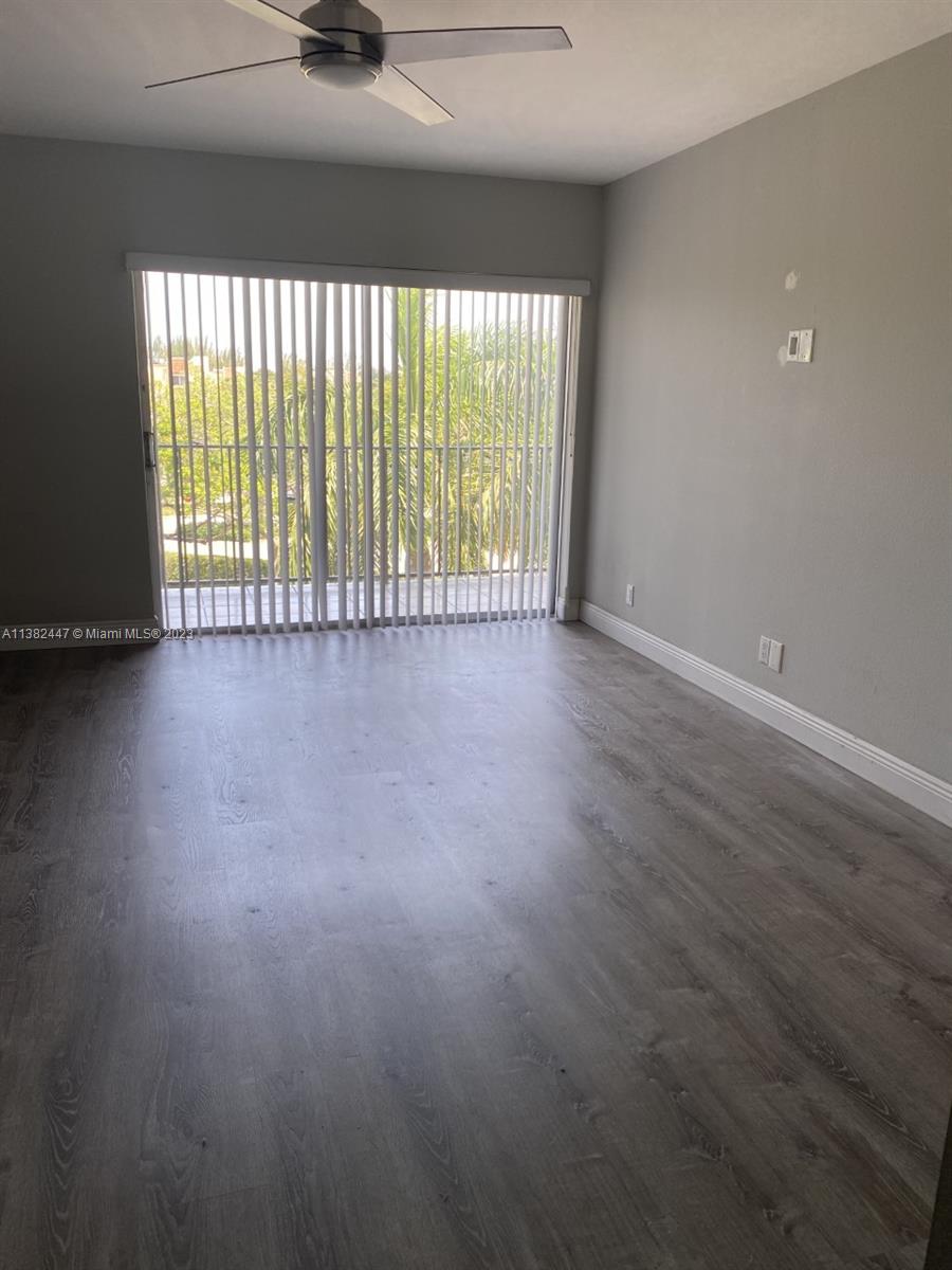 7900  Camino Cir #410 For Sale A11382447, FL
