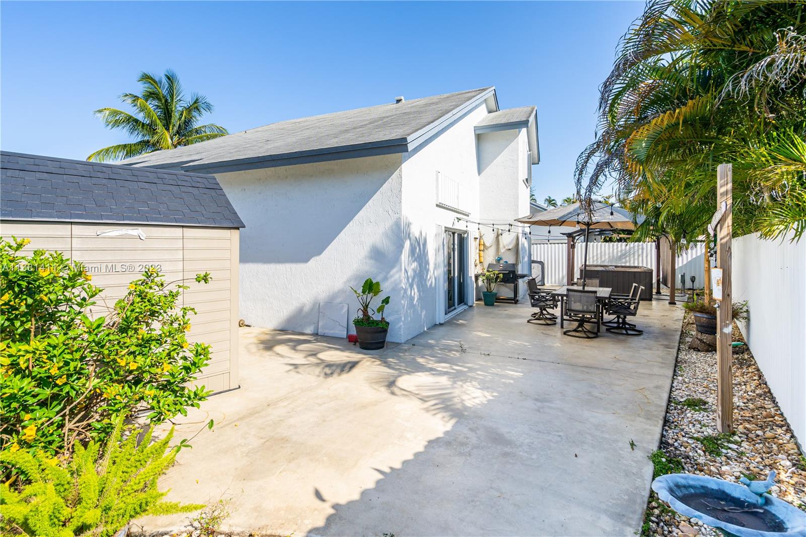 Listing Photo 10
