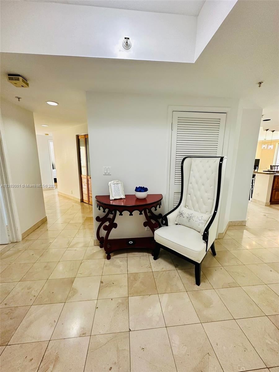 10140 W Bay Harbor Dr, Bay Harbor Islands, FL 33154