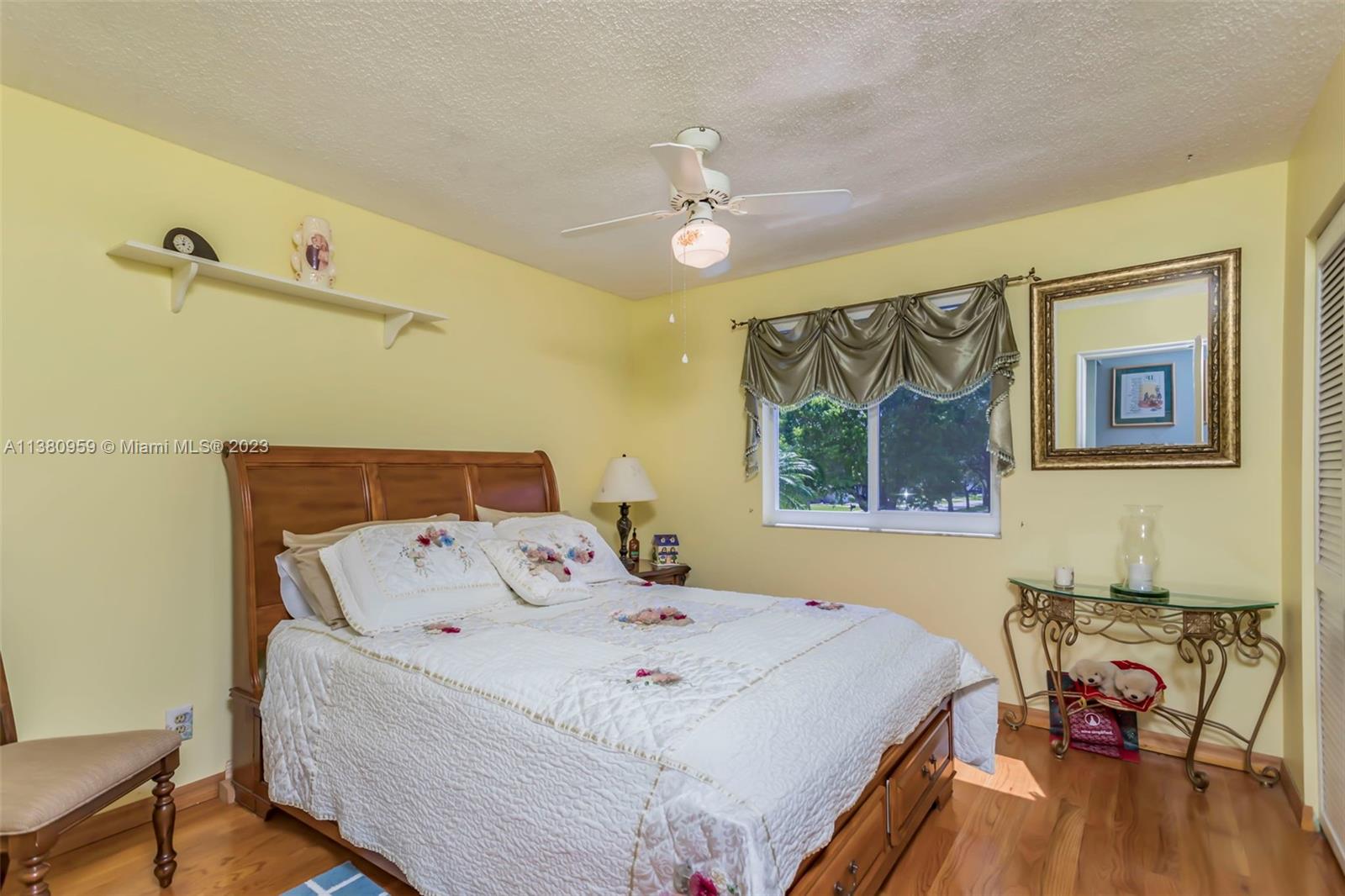 Listing Photo 20