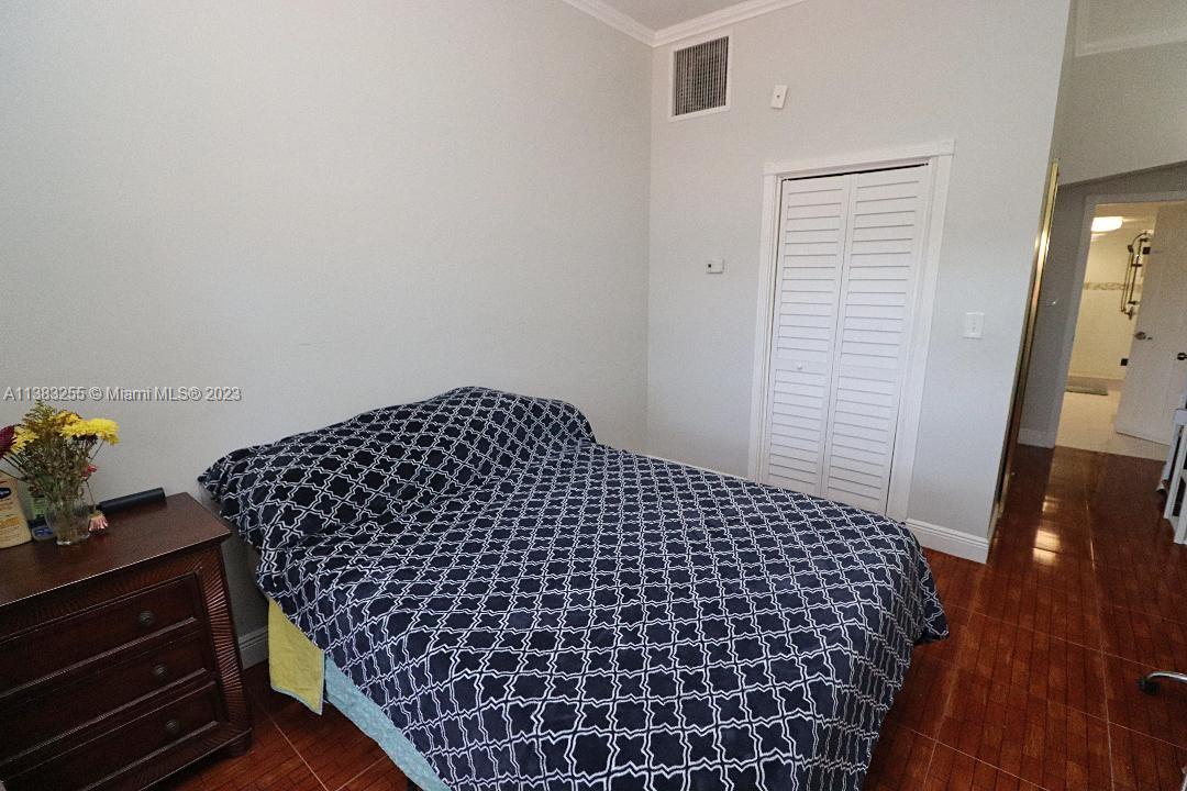 Listing Photo 20