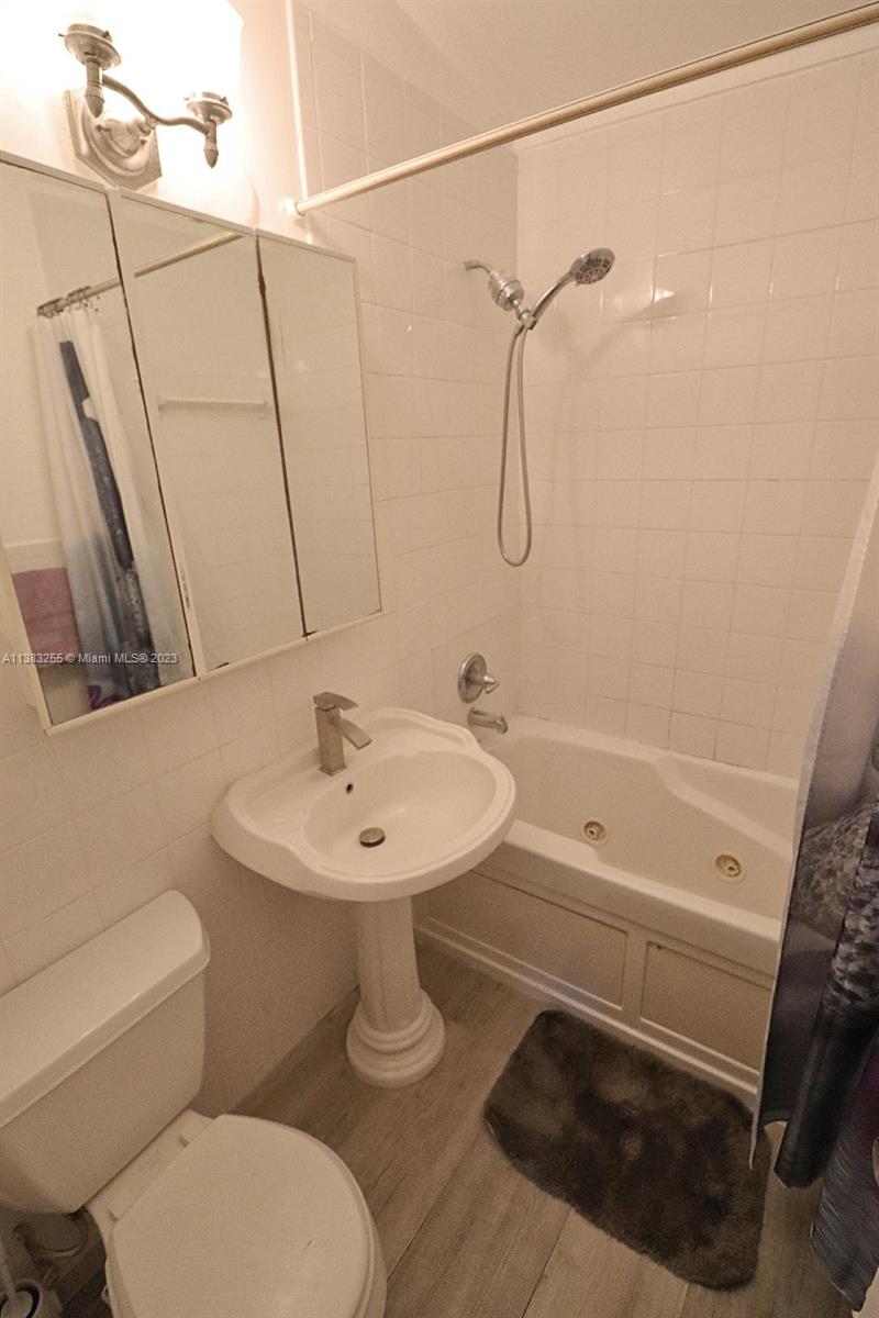 Listing Photo 22