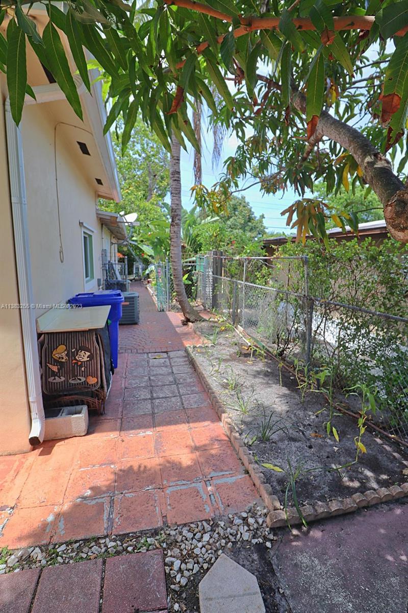 Listing Photo 29