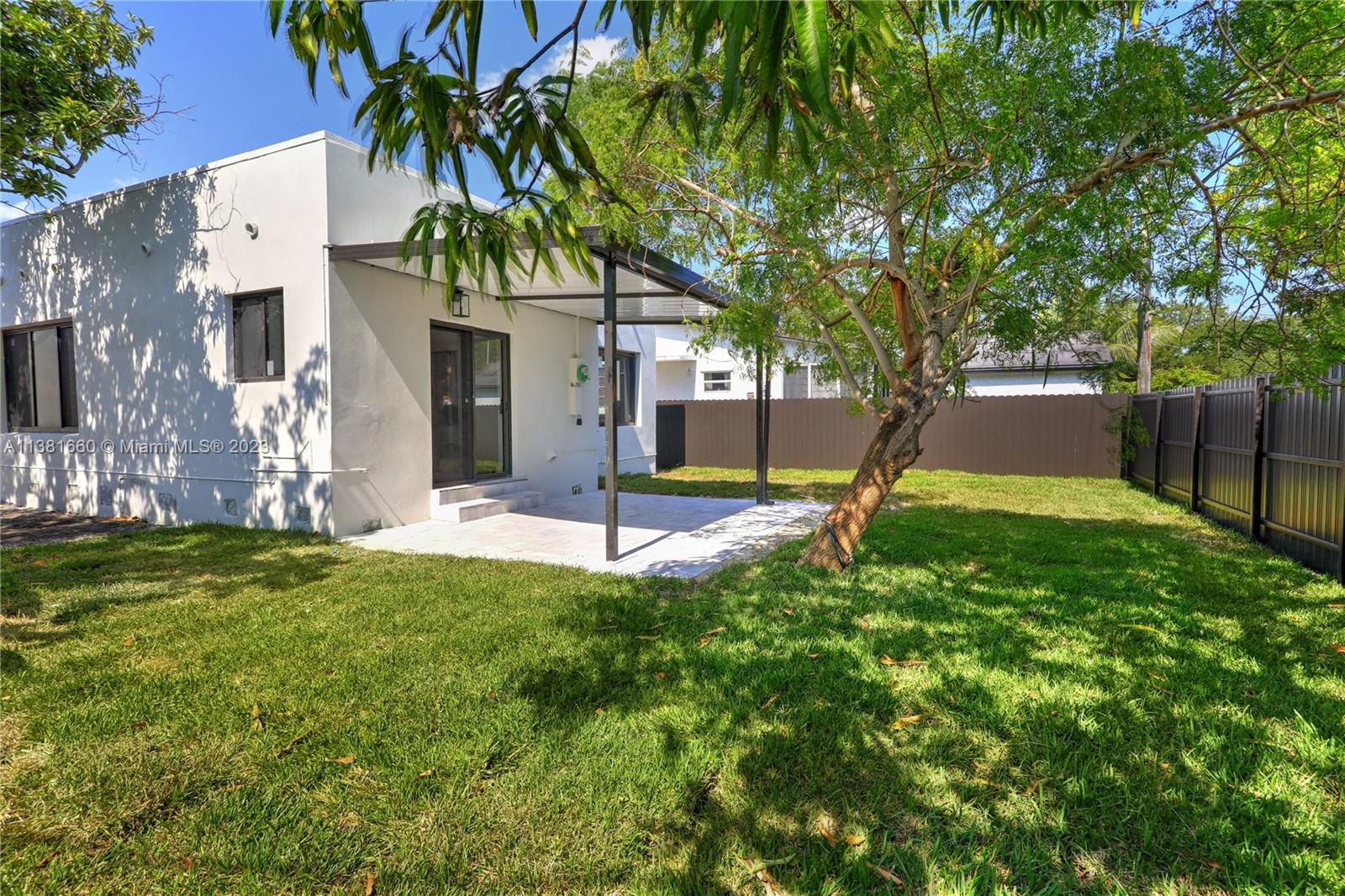 Listing Photo 19