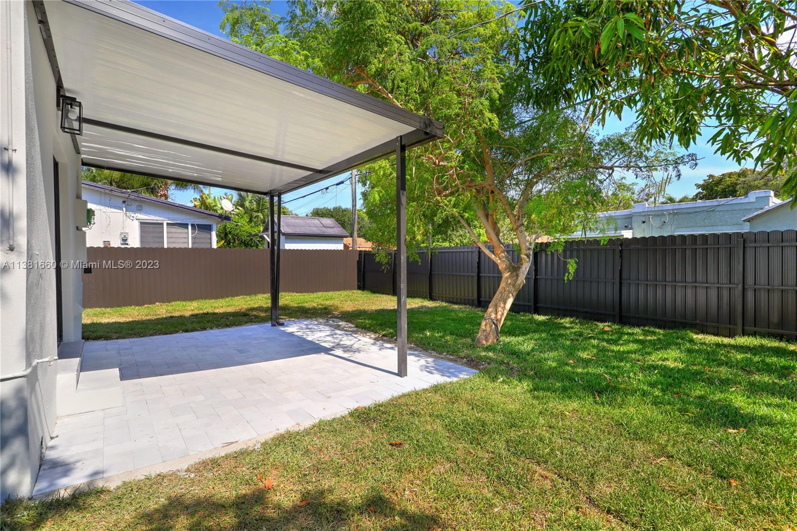 Listing Photo 21