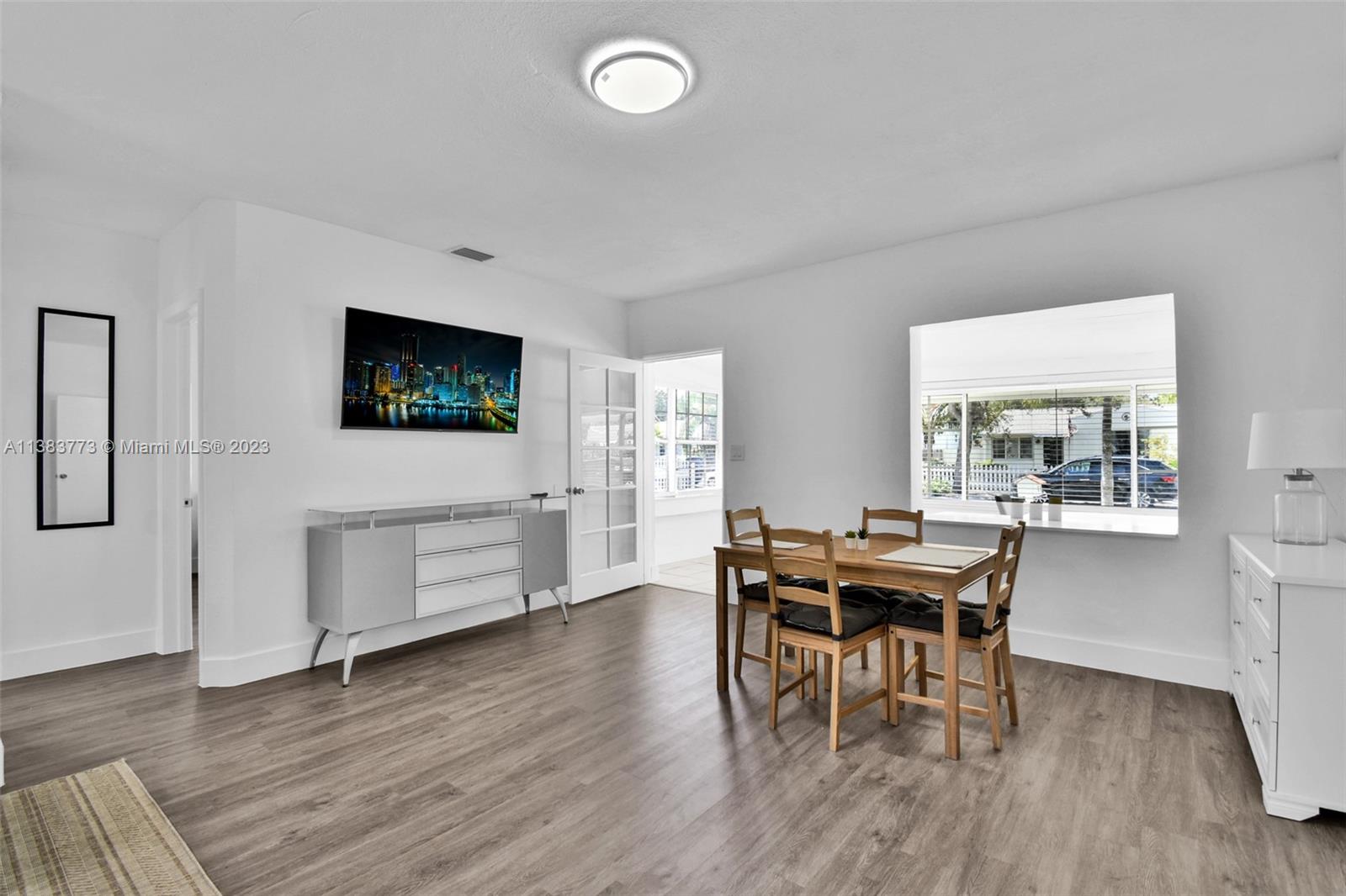 Listing Photo 23