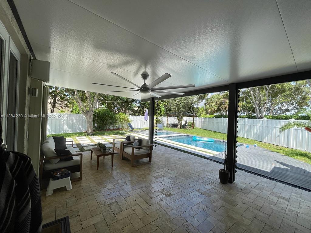 Listing Photo 16