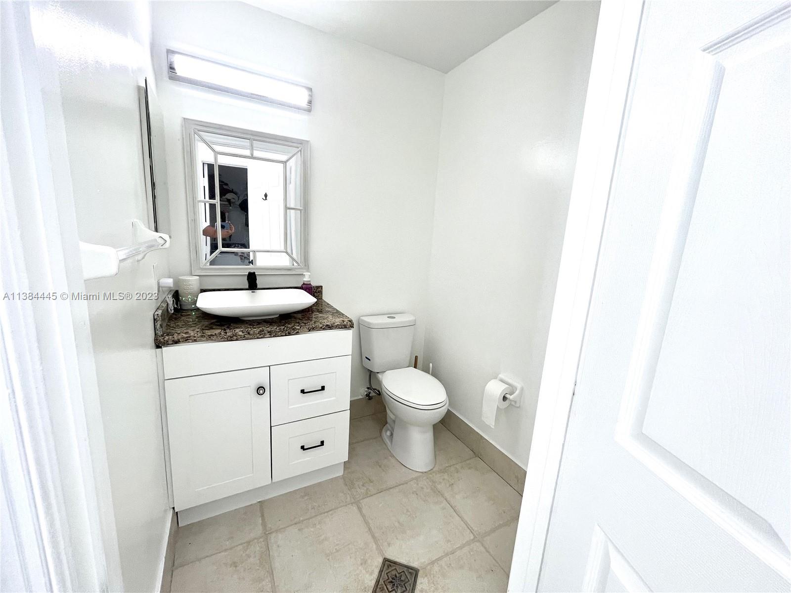 Listing Photo 7