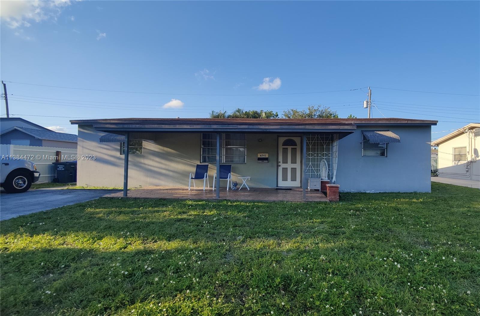 6741  Franklin St  For Sale A11384472, FL