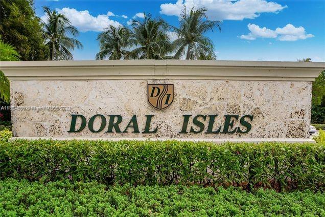 10774 NW 70th St, Doral, FL 33178