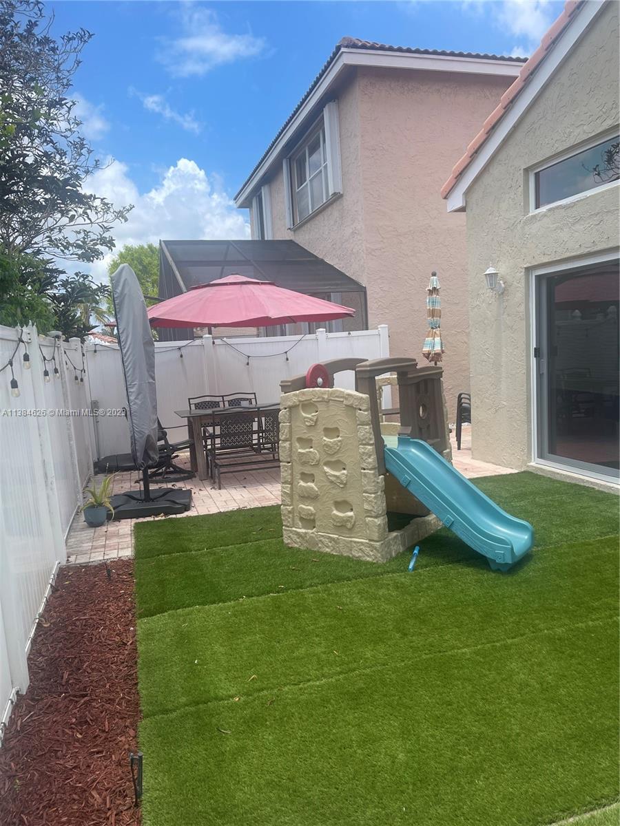 Listing Photo 22