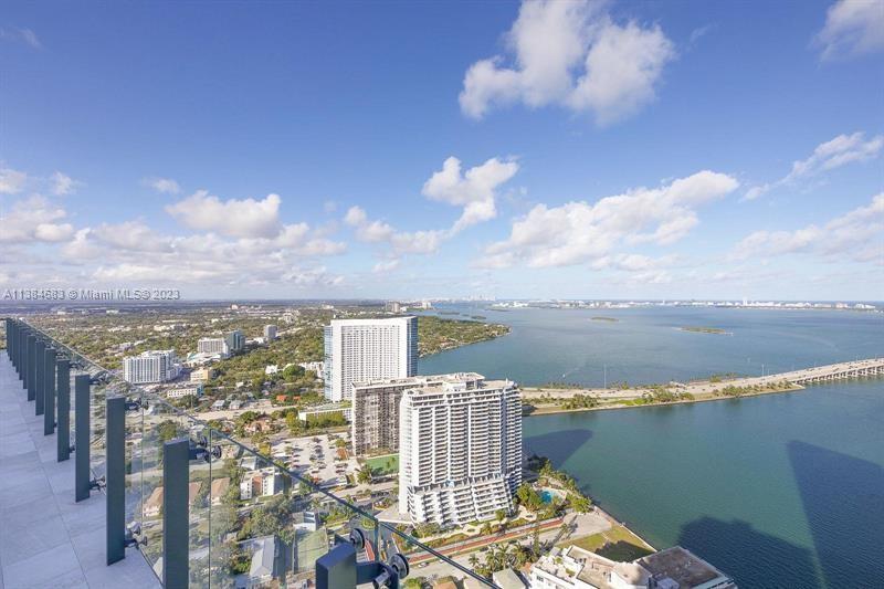 PANORAMIC VIEWS!!!! FULLY FURNISHED 2/2 UNIT FOR SHORT TERM MINIMUM 30 DAYS. WRAPED AROUND BALCONY VERY WELL EQUIPPED, WITH HIGH-END FURNITURE, BUILD-IN CLOSETS AND SHADES. FLOOR-TO-CEILING GLASSES AND TILE FLOORING THROUGHOUT. EXCELLENT LOCATION, VERY TO THE TRENDY DESIGN DISTRICT, WYNWOOD AND MIDTOWN. FULL SERVICE BUILDING WITH STATE OF ART AMENITIES INCLUDING THE SKY POOL, BARBECUE AREAS, FITNESS CENTER, SPA, PARTY ROOM, TENNIS COURTS, AMONG OTHERS. WASHER AND DRYER IN UNIT. Available June 6th, 2023
