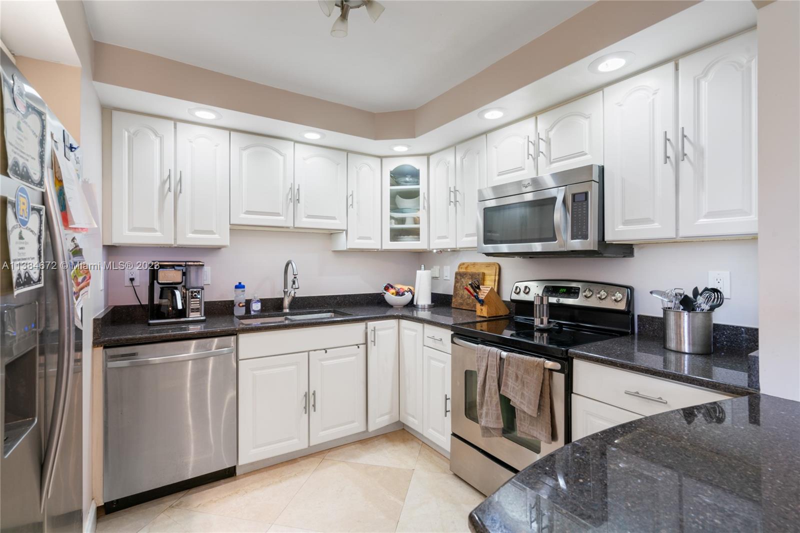 1450 Brickell Bay Dr 1605, Miami, FL 33131