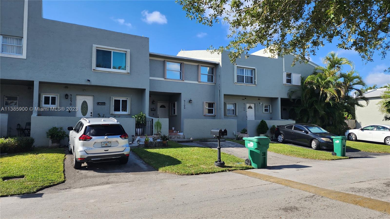 9100 SW 203rd Ter, Cutler Bay, FL 33157