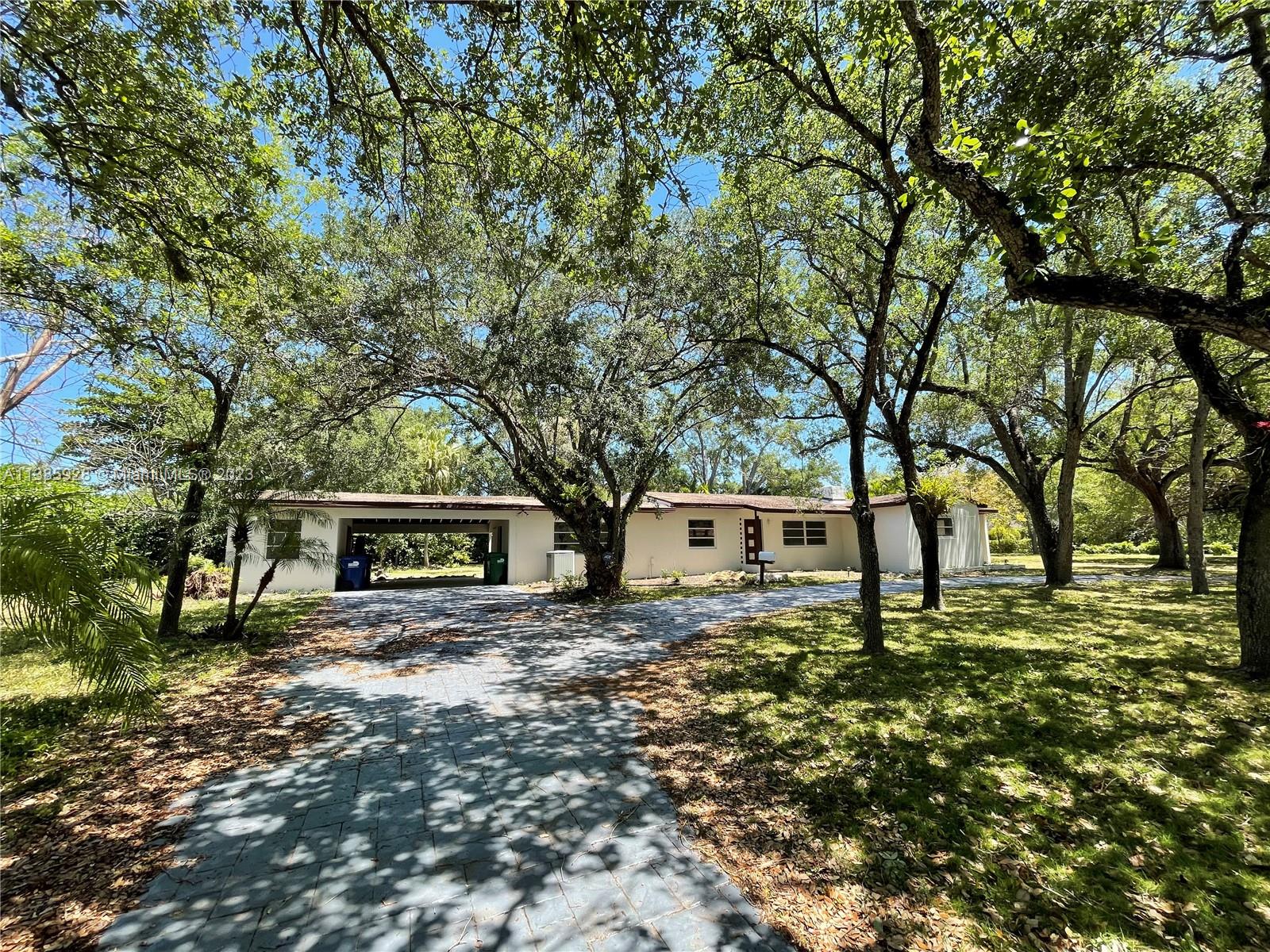 LOCATION! North Pinecrest corner lot almost an acre lot. 5 Bedrooms 3 Full Bathrooms Home with large formal areas overlooking the pool with vaulted ceilings and a Beautiful fireplace. Natural lighting, Family room is great for entertaining, 2 car carport, backyard with beautiful trees throughout. Execellent School district! minutes from Pinecrest Elementary and Pinecrest Recreational Center. Schedule a showing today, very easy to show!