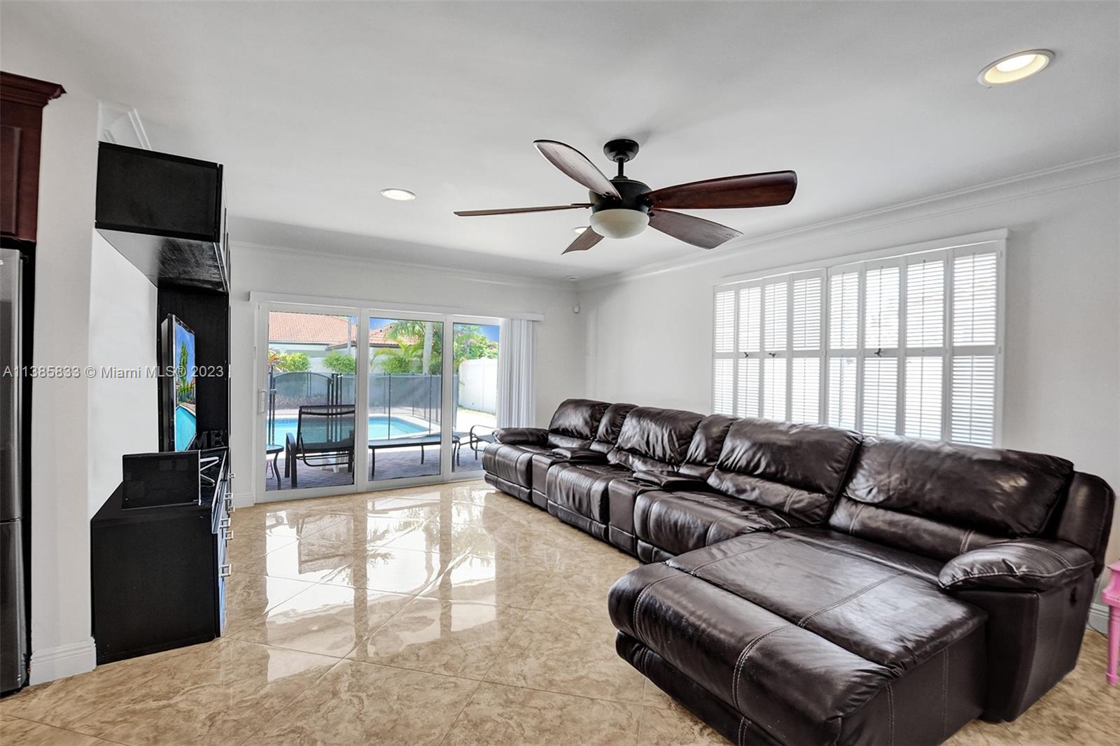 Listing Photo 18