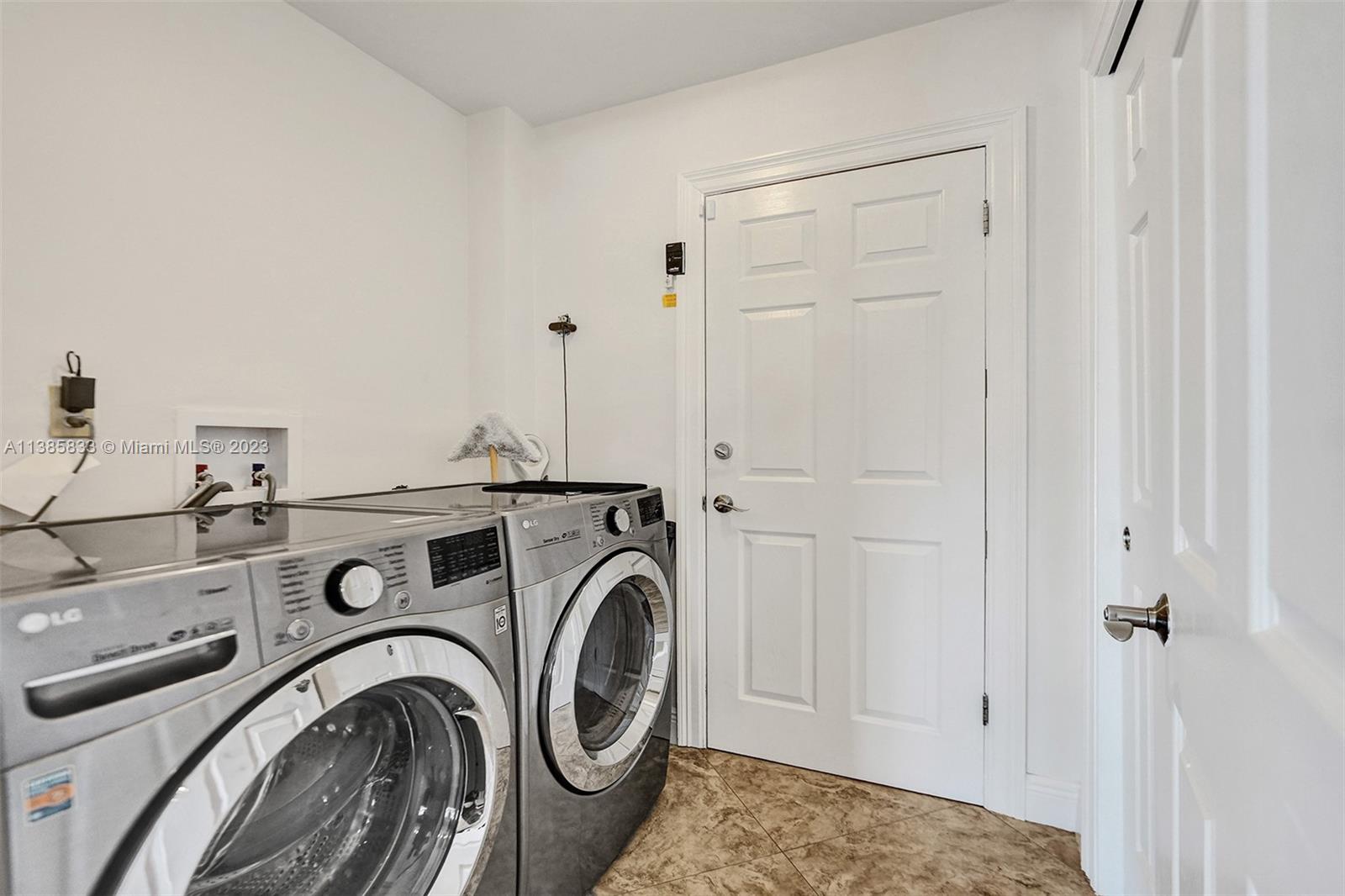 Listing Photo 22