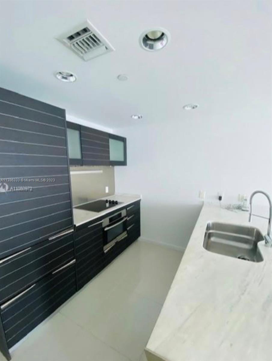 200  Biscayne Boulevard Way #3306 For Sale A11386333, FL