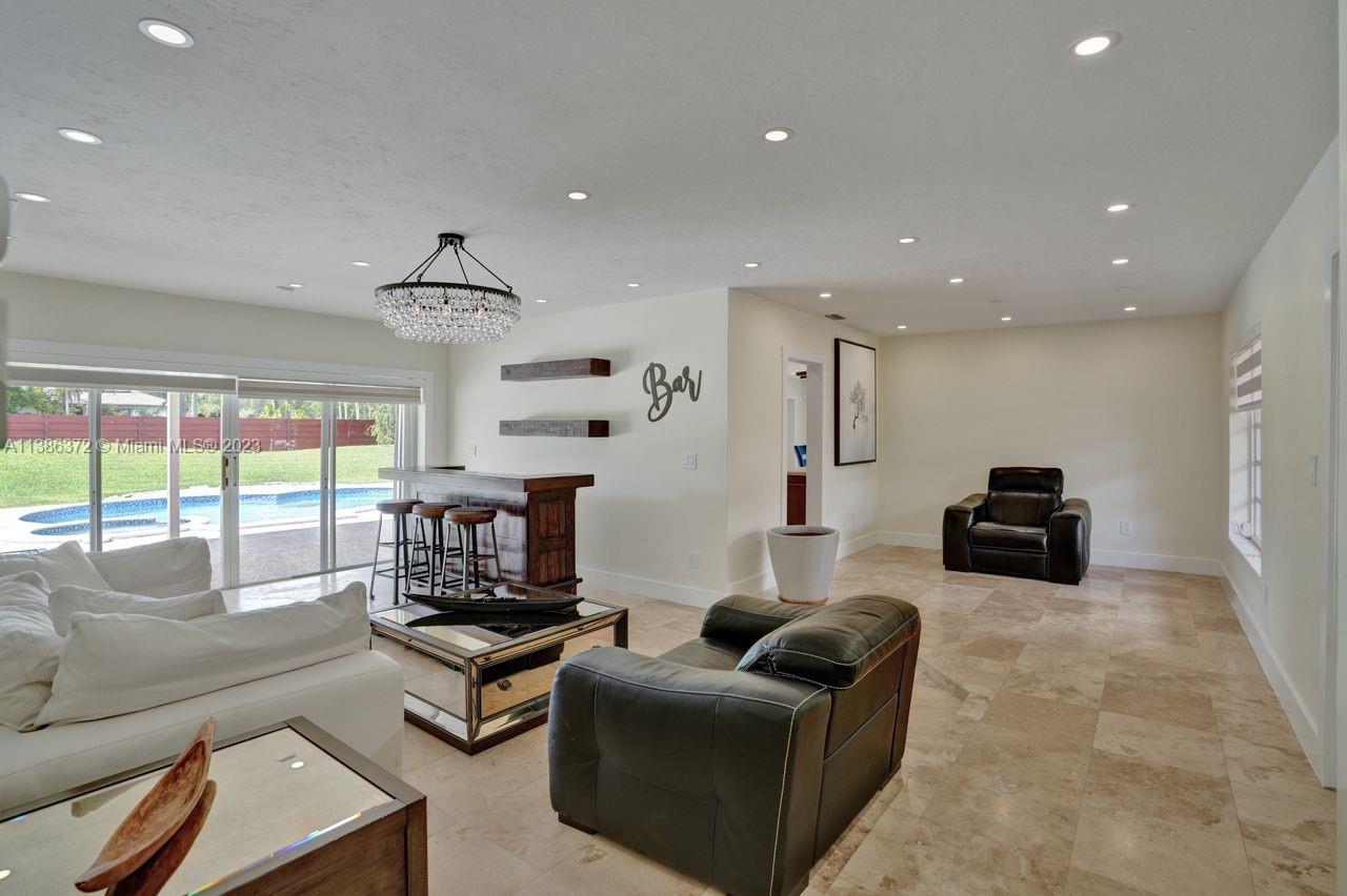 8880 SW 183rd Ter  For Sale A11386372, FL